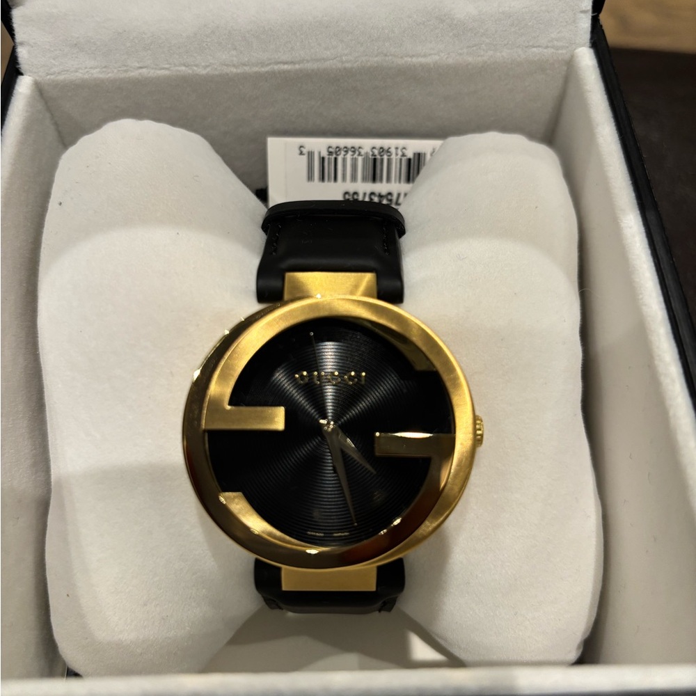 Gucci Black Dial Watch with Gold Interlocking G Bezel (42 mm) - Picture 3 of 3